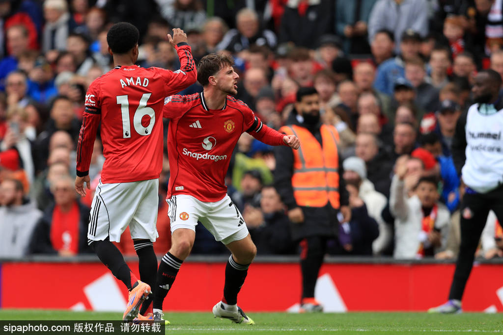 我们从未说过他一句坏话！快进来！#mufc 来源：The United Stand