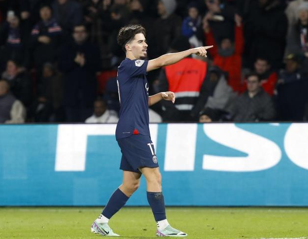 即使在困境 即使在困境