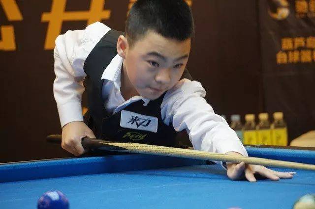 但他在部分 但他在部分